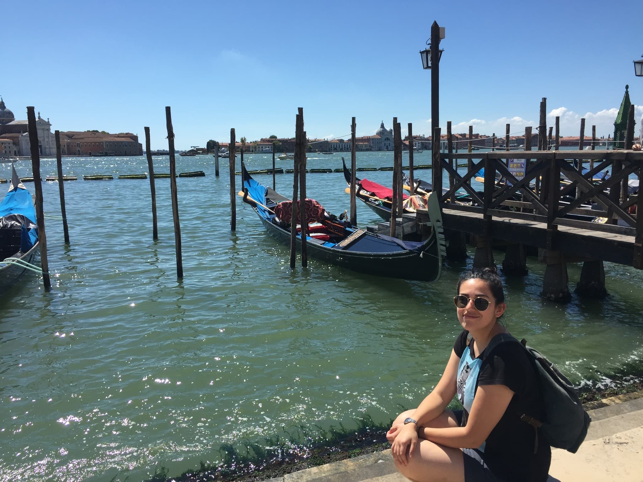 Italia  2